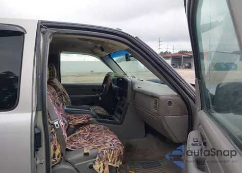 2004 Chevrolet Silverado 1500 Z71 z USA, uszkodzony, nr VIN 2GCEK19T741274325